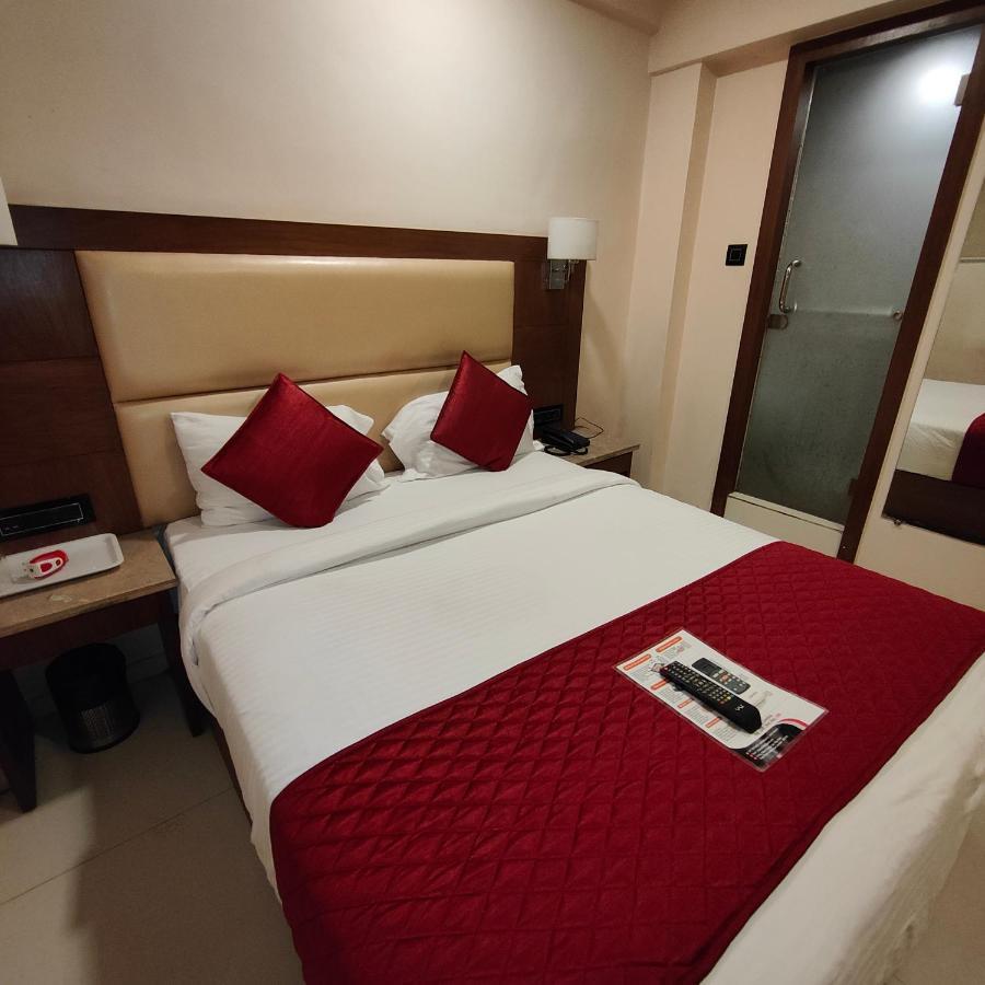Oxford Hotel Powai Bombay Extérieur photo